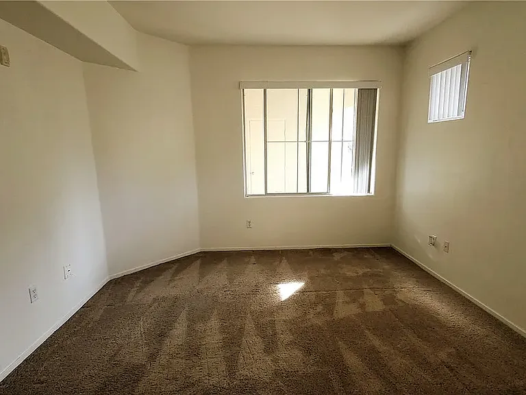 7115 S Durango Dr #201 — Photo 18