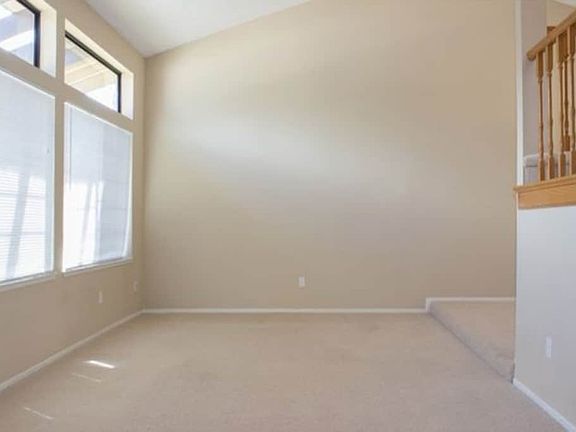 5th image of 25576 Kalmia Ave