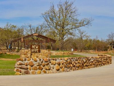 909 NW New Hope Rd, Medicine Park, OK, 73557