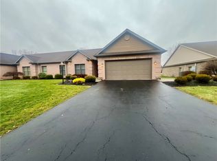 3239 Penny Ln, New Castle, PA 16105