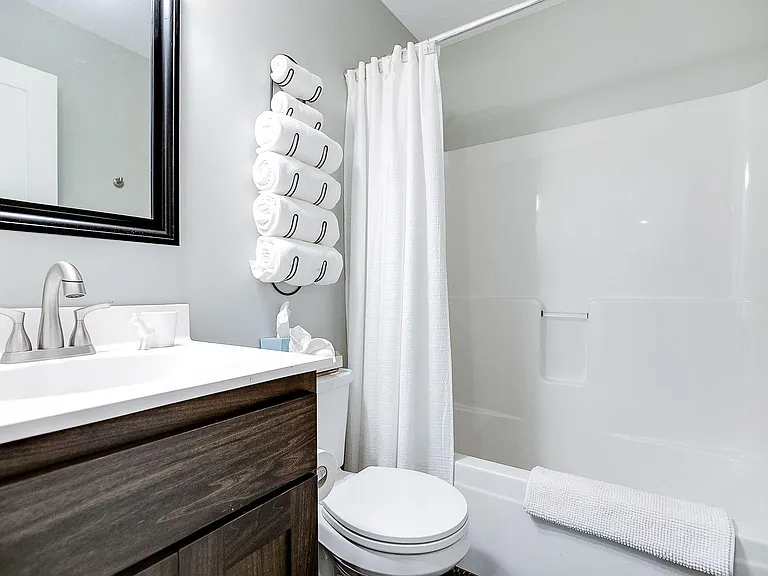 105 Waseca Ave — Photo 10