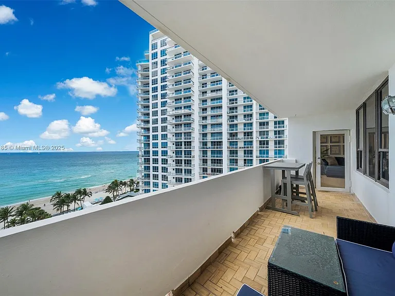 3505 S Ocean Dr #1221 — Photo 5