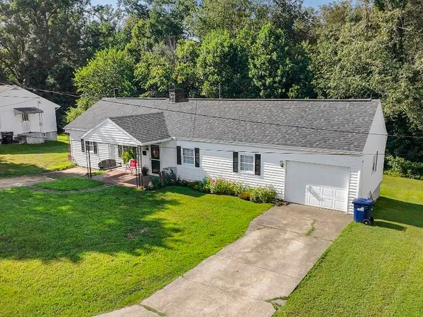 1231 Grandview Dr, Ashland, KY 41101