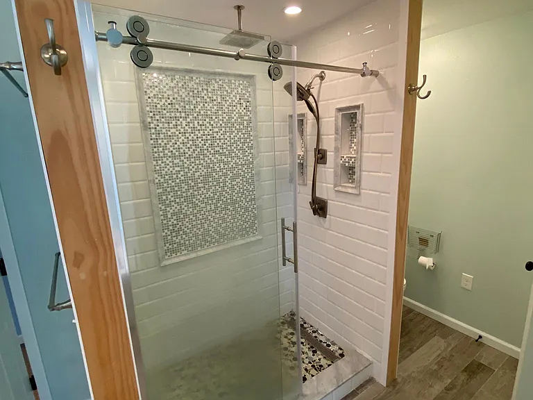 2094 Fieldcrest Dr — Photo 32