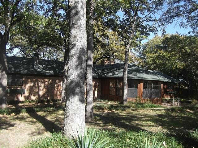 1st image of 316 Shoreline Dr N