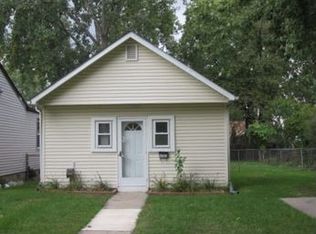 6110 Marvin St, Taylor, MI 48180