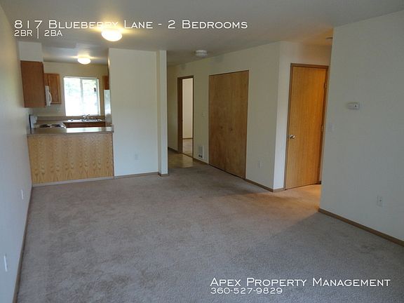 4th image of 817 Blueberry Ln #2
