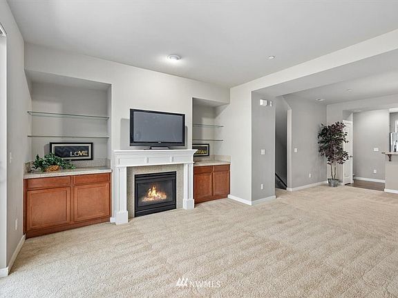 **Photo is of Unit I-104 - Colors and materials may vary slightly**