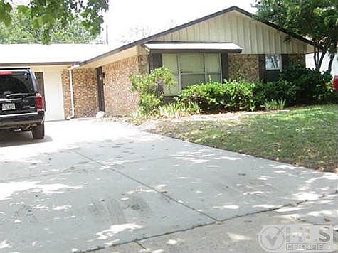 1st image of 1521 Hawthorne Ln
