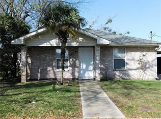 446 3rd Ave, Harvey, LA 70058