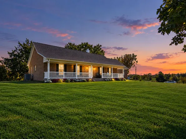 2195 Oregon Rd, Salvisa, KY 40372