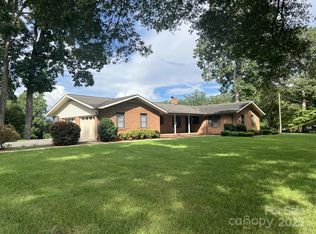 2572 Keisler Dairy Rd, Conover, NC 28613