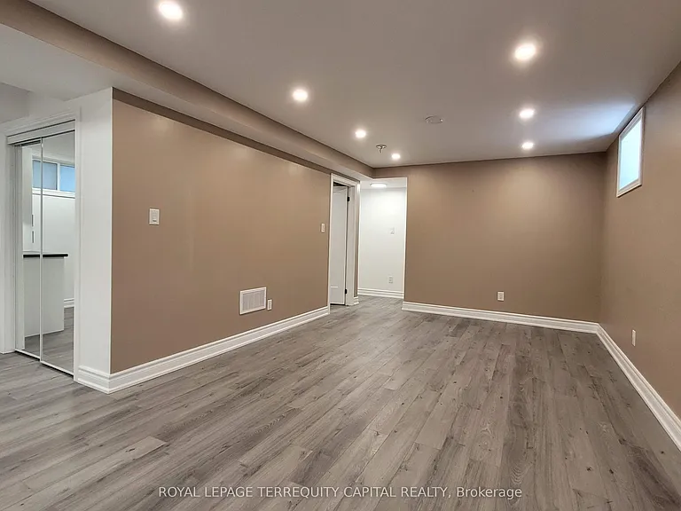 144 Garner Ave #LOWER — Photo 12