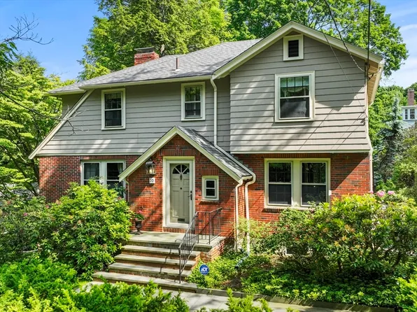 20 Royal Rd, Belmont, MA 02478
