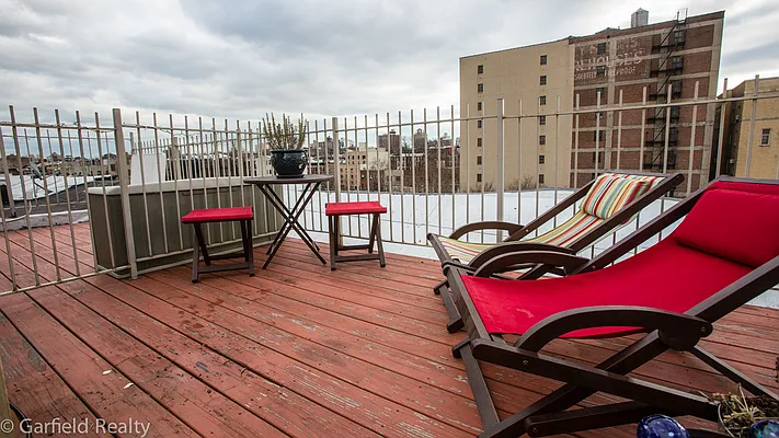 Sold by Garfield Realty  | media 46