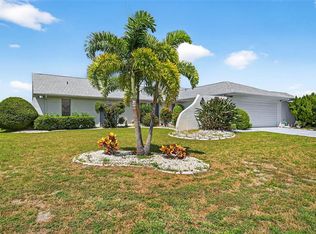 2021 El Rancho Dr, Sun City Center, FL 33573