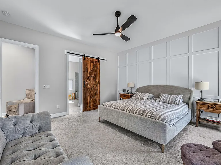 210 Lookout Rdg — Photo 22