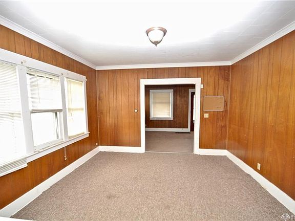 3rd image of 315 S Main St