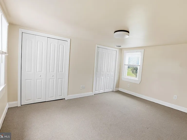4 Thorn St — Photo 20