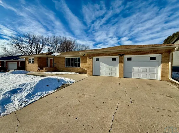 409 Spruce St, Aurelia, IA 51005