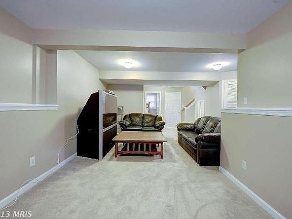 3rd image of 23040 Potomac Hill Sq
