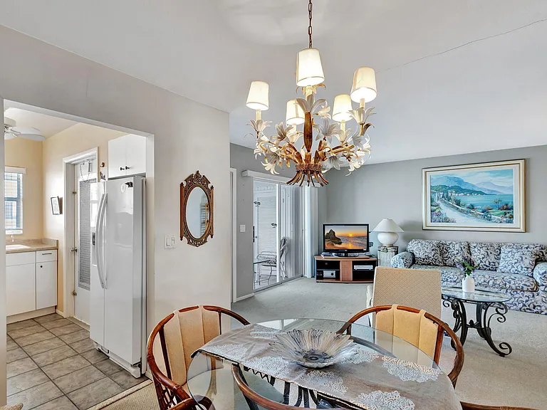 100 Shore Ct #304 — Photo 17