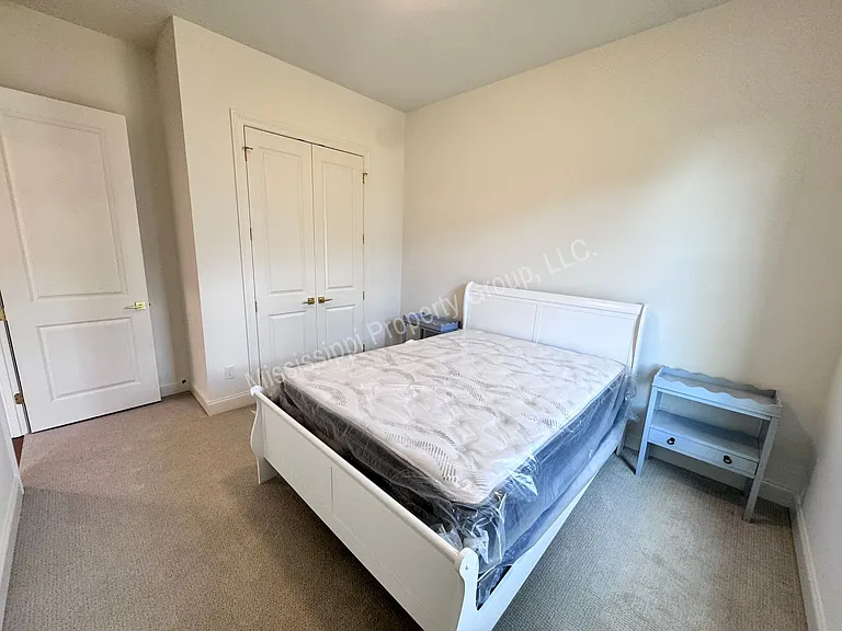 721 Primrose Dr — Photo 21