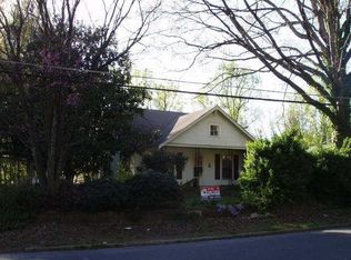 1524 Lovett St, Greensboro, NC 27403