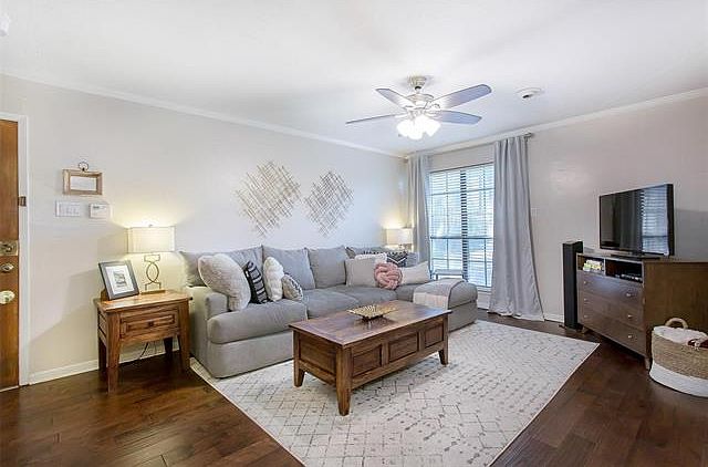 1st image of 4800 Northway Dr APT 3B