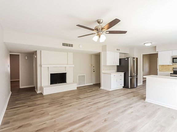 5th image of 15411 Empanada Dr