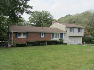 37 Di Santo Dr, Wolcott, CT 06716