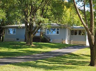 2501 S Stone Hill Rd, Chana, IL 61015