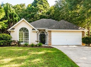 150 Parkside Dr, Stockbridge, GA
