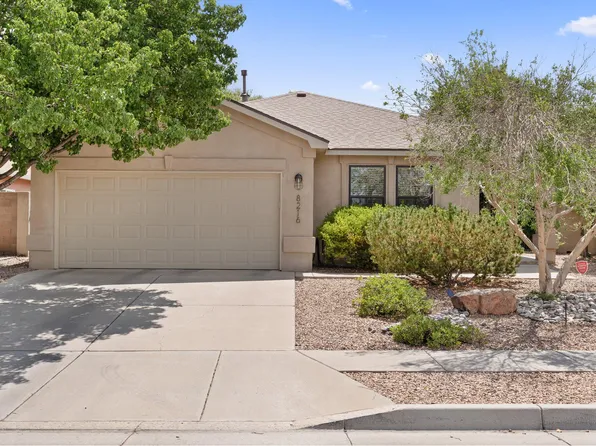 8216 La Milpita St NE, Albuquerque, NM 87113
