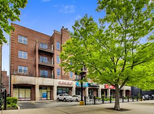 Division, Chicago, IL 60622