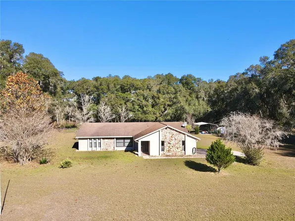 2735 NE 127th Pl, Anthony, FL 32617