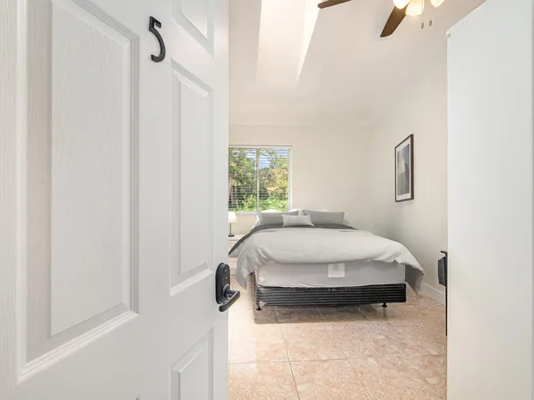 (undisclosed Address), Orlando, FL 32818