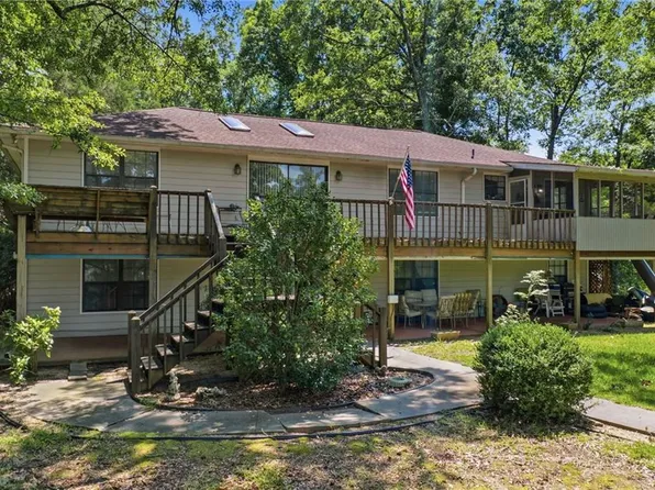 119 W River Bend Way, Eatonton, GA 31024