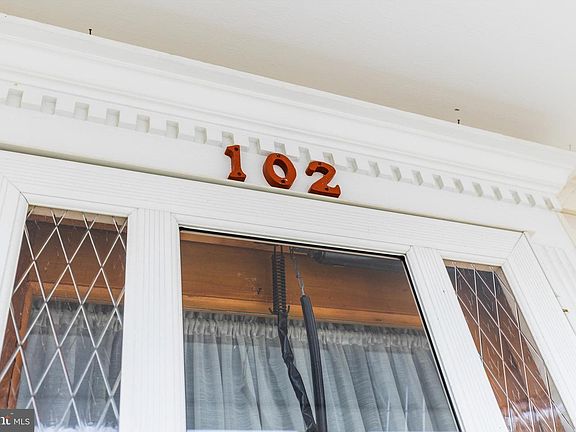 5th image of 102 Ironshire St