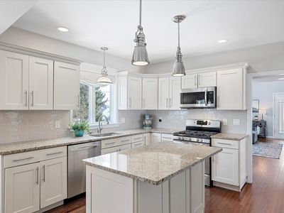 18 Atwood Ave, Millbury, MA, 01527