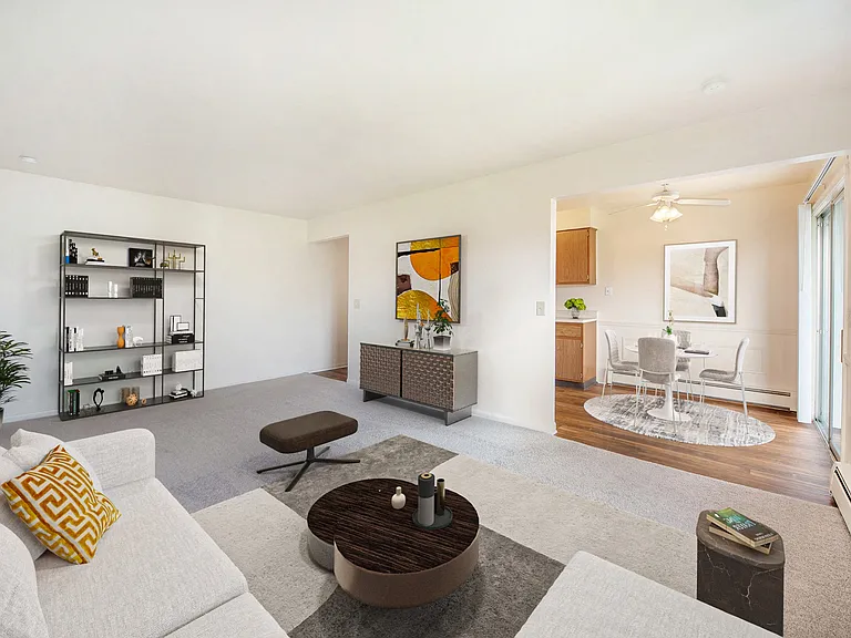 Georgetown Estates — Photo 14