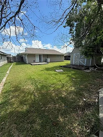 113 Elaine Dr — Photo 21