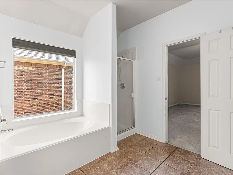 7419 Chathan Glen Ln — Photo 30