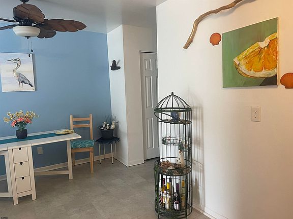 4th image of 4901 Harbor Beach Blvd APT L7