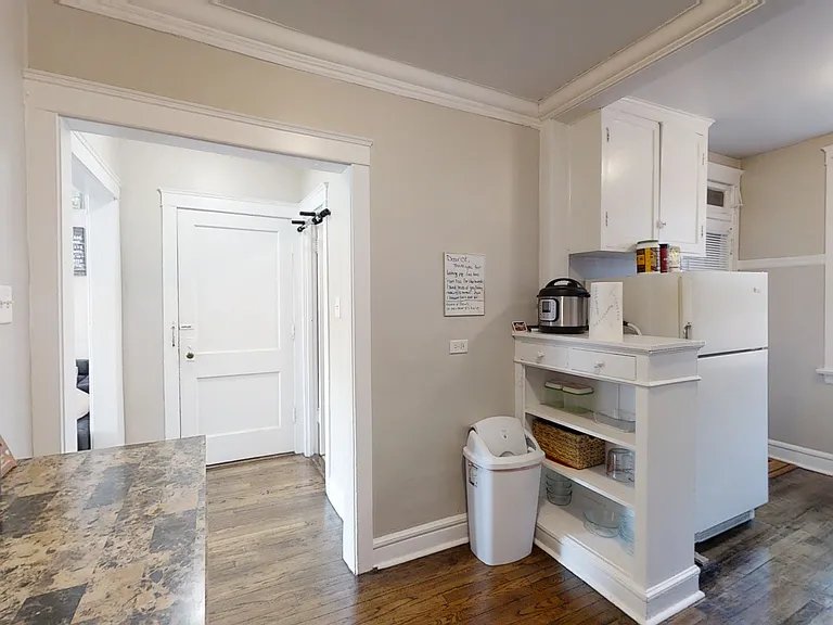 409 Beloit Ave #2K — Photo 9