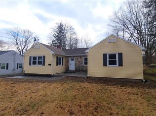 43 Wilcox Rd, Middletown, CT 06457