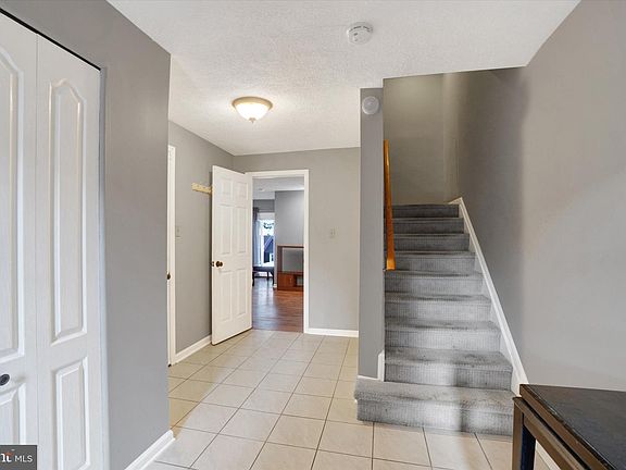 3rd image of 56 Jayme Dr #9