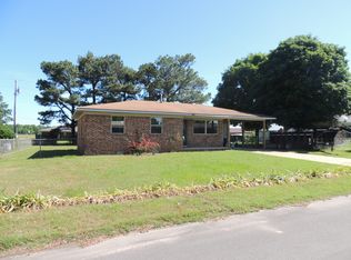 2002 Douglas Dr, Pocahontas, AR 72455