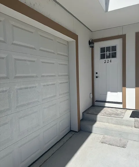 224 Brittain Ln — Photo 1