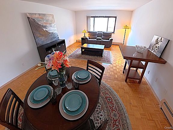 3rd image of 9 E Lawrence Park Drive #1